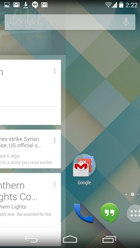 Google Now får man nå adgang til ved å sveipe fra venstre til høyre på hjemskjermen.