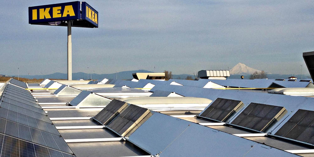 meditativ elskerinde leder IKEA leverer solenergi til private husstande