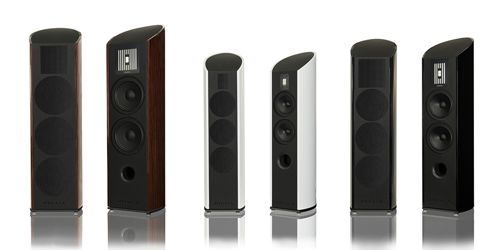 Nu kan du få Piega i lækkert lakeret træværk