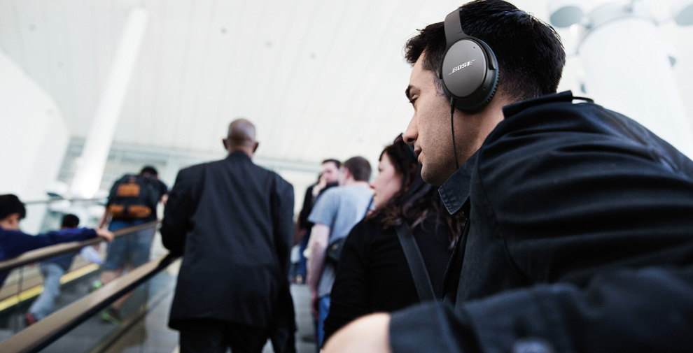 Brusred hörlurar 990