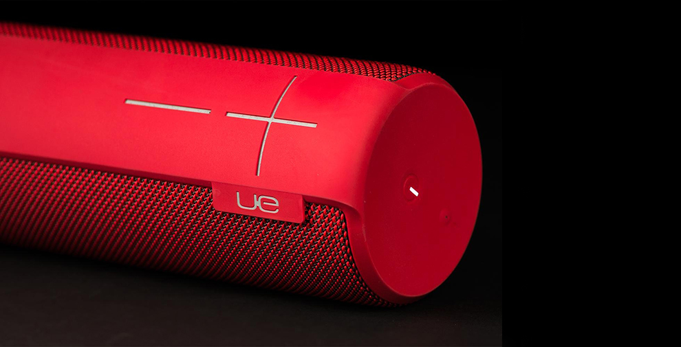 UE MEGABOOM Close Up