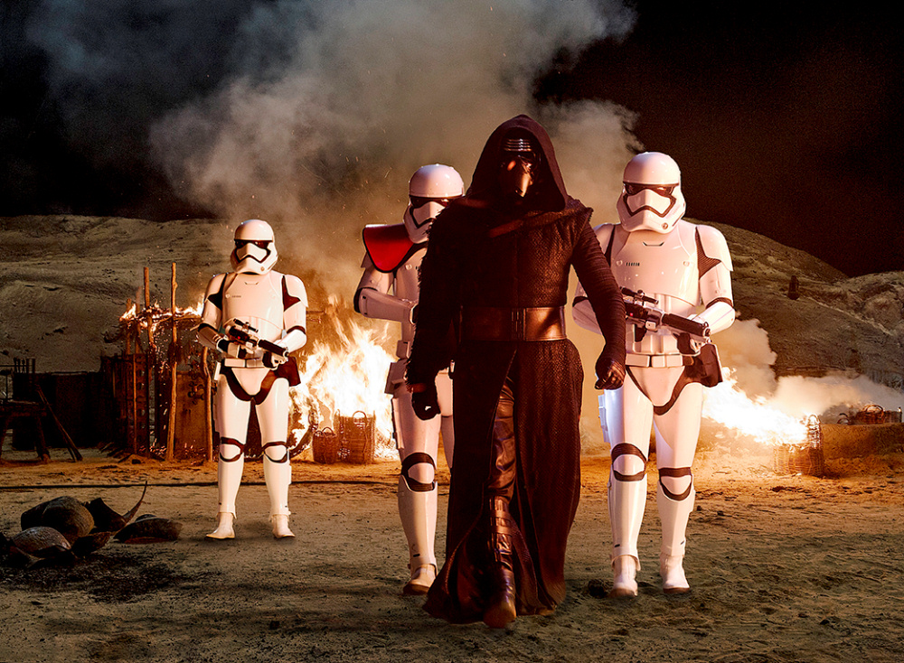 Star Wars Episode VII – The Force Awakens 1
