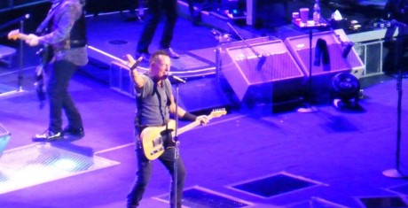 Bruce-Springsteen-WEB-The-River-Tour-2016-–-28.03-63-990x505