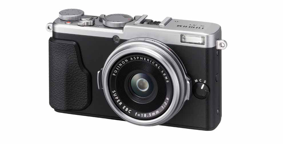 Fujifilm X70