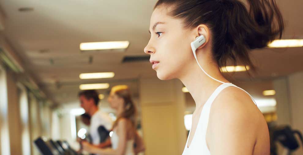 Syv trådløse hørepropper til træning