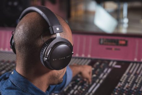 Beyerdynamic DT 1770 Pro lifestyle 23603
