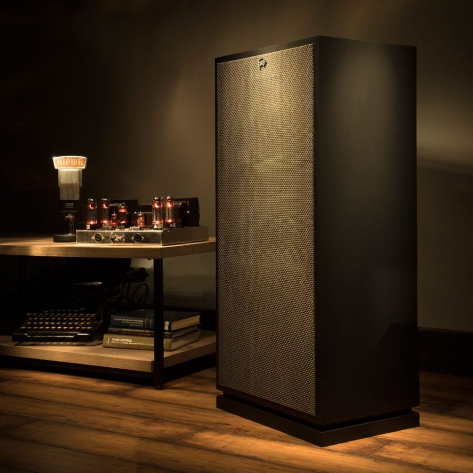 Forte III Lifestyle Product Square 23520