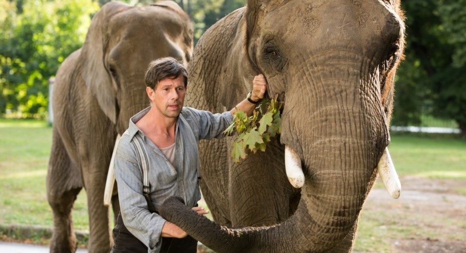 THE ZOOKEEPER'S WIFE THE ZOOKEEPER'S WIFE