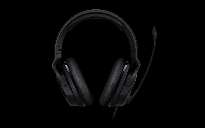 ROCCAT Khan Aimo frontview bkb 44559