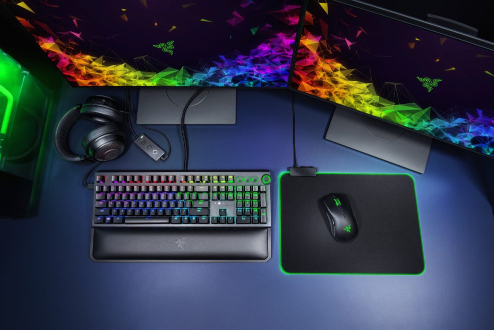 Blackwidow Elite 2018 Setup Shoot Chroma Media Control Kraken TE Spatial Sound Gholiathus Chroma Mamba Wireless Desktop 3 50838