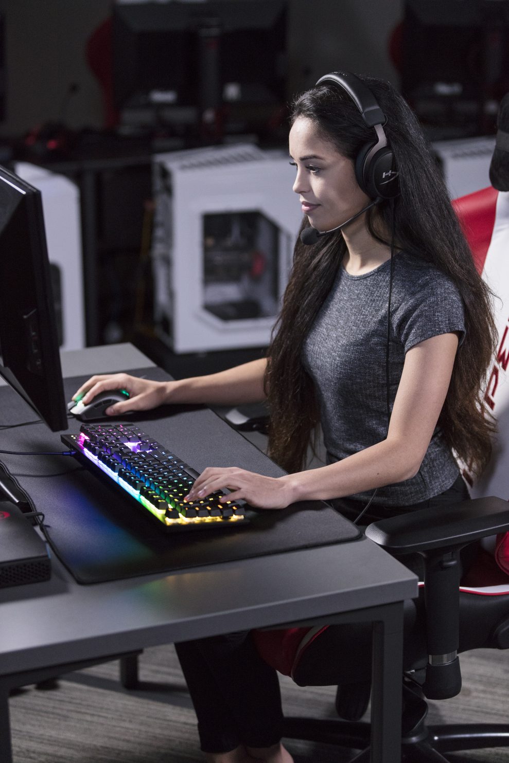 HyperX Alloy FPS RGB English US Layout Stylized Image VALKYRAE 06 HR 01 10 2018 19 29 50816