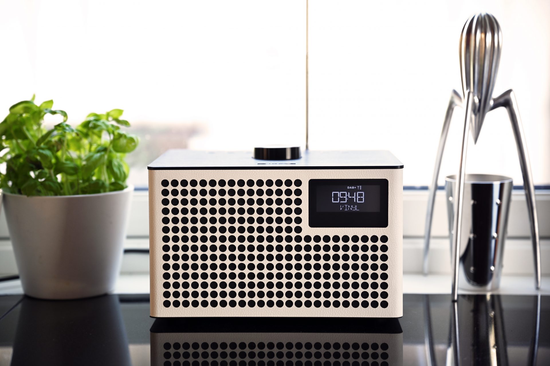 Geneva radio oppslag 55324