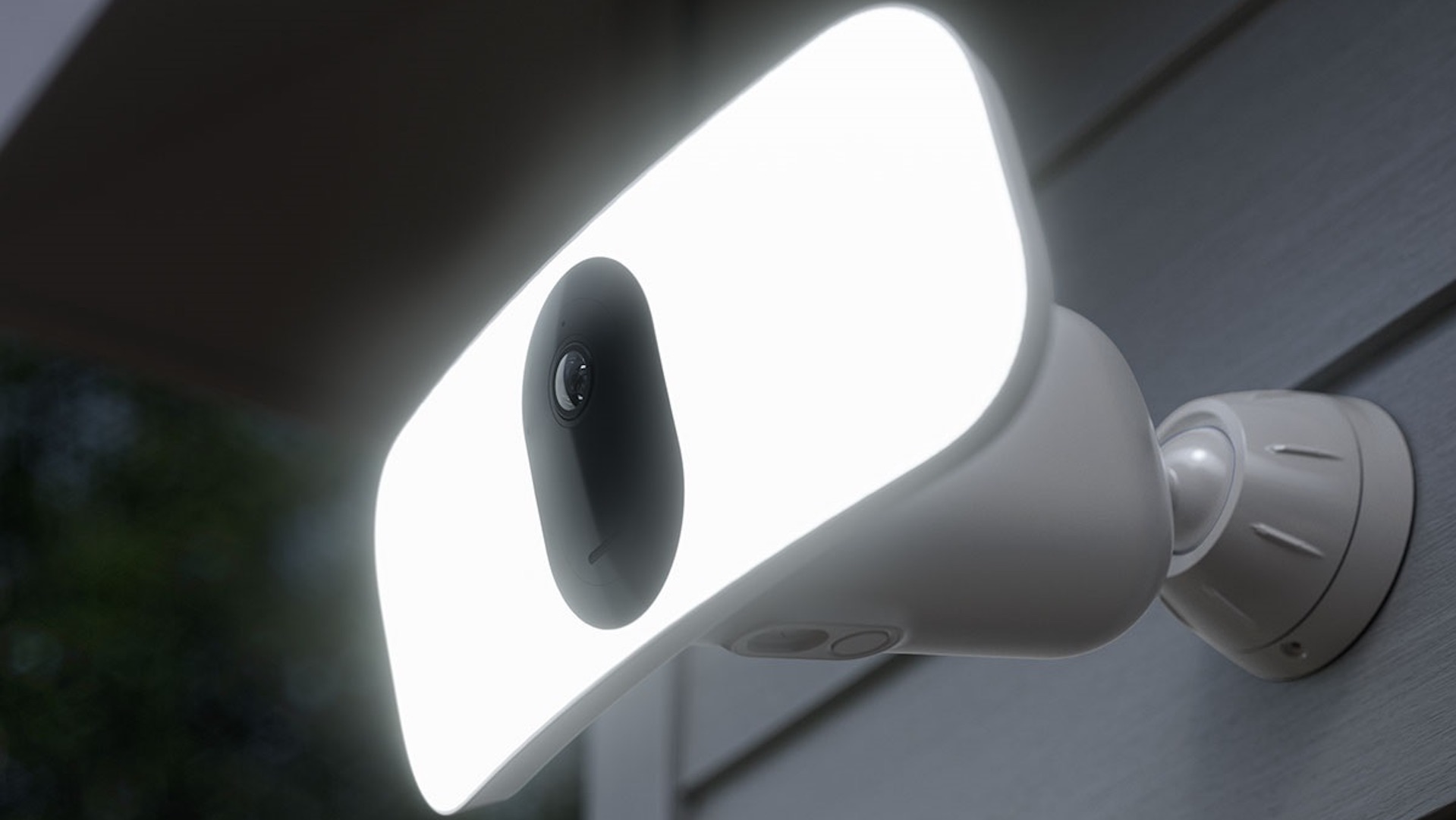Arlo lancerer nyt overvågningskamera med indbygget projektør