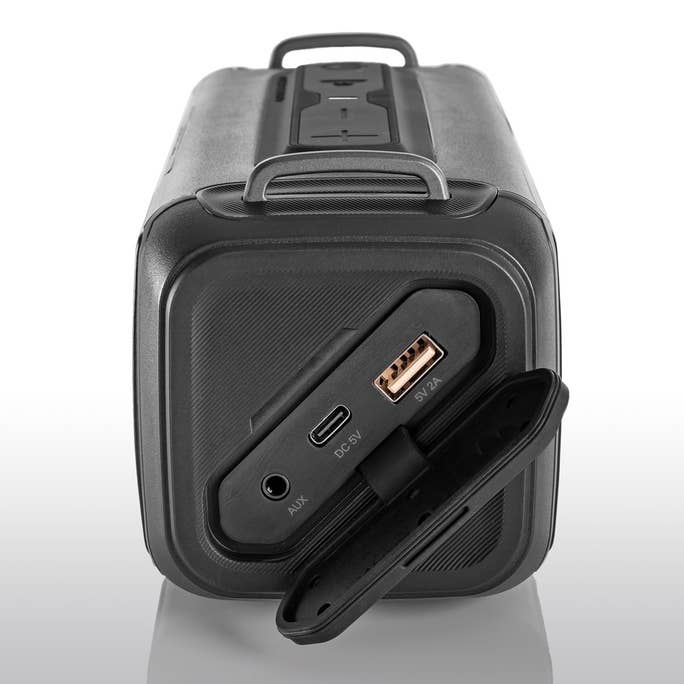 Braven BRV-X/2 2 Braven brv x2 charge in