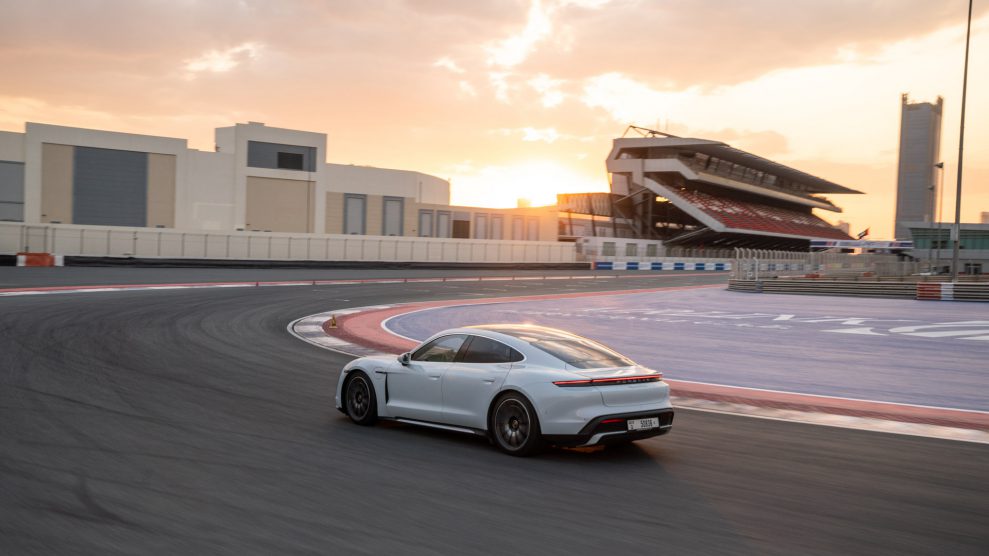 taycan turbo dubai autodrome 2019 porsche ag