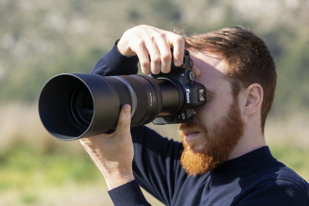 EOS R6 RF600mm F11 IS STM Lifestyle 001 scaled 5