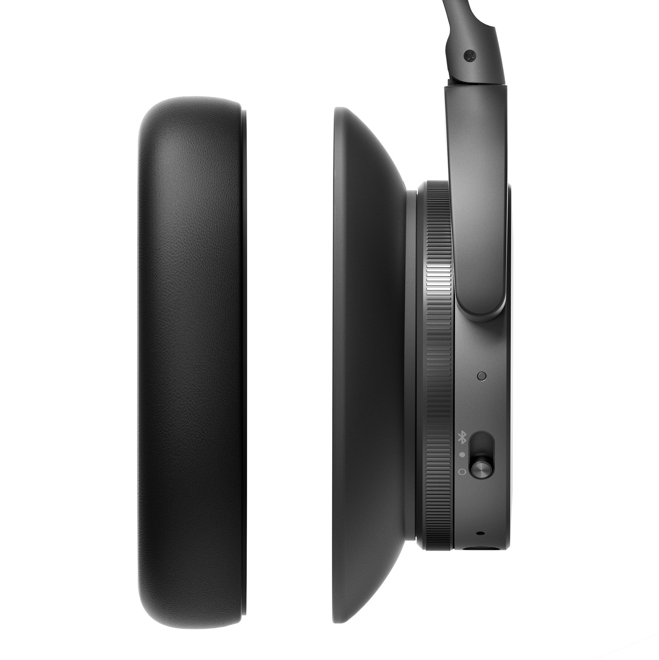 Bang & Olufsen Beoplay H95 5 Beoplay H95 Black cushions