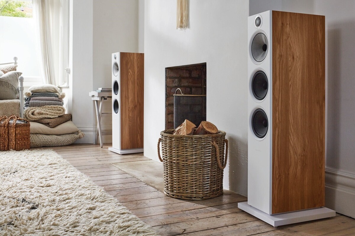 Bowers & Wilkins 600 Series Anniversary Edition