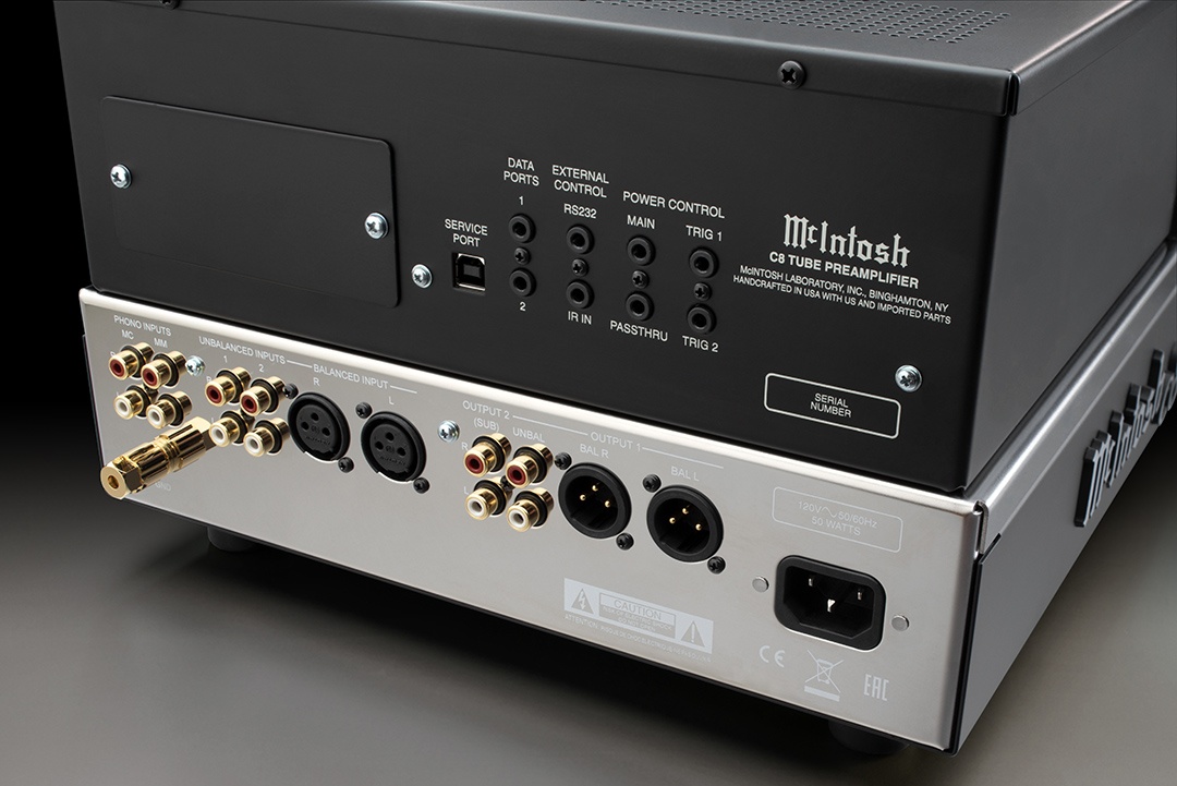 McIntosh MC830 monoforstærker og C8 forforstærker 2 m3 1