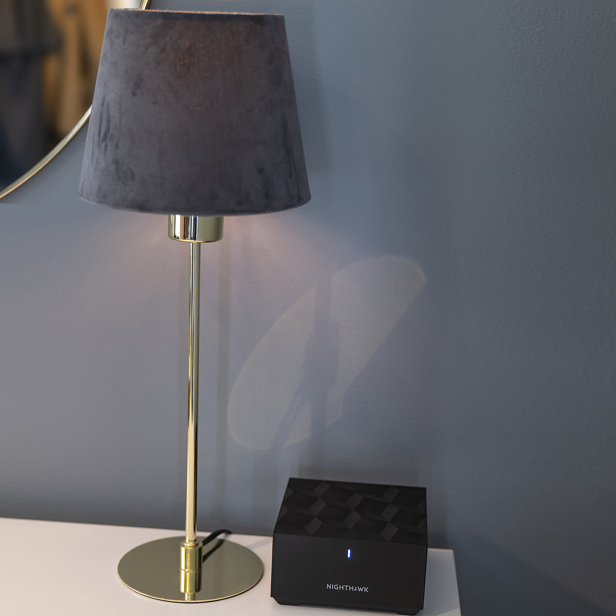Netgear Nighthawk MK63 4 Netgear Nighthawk MK63 router