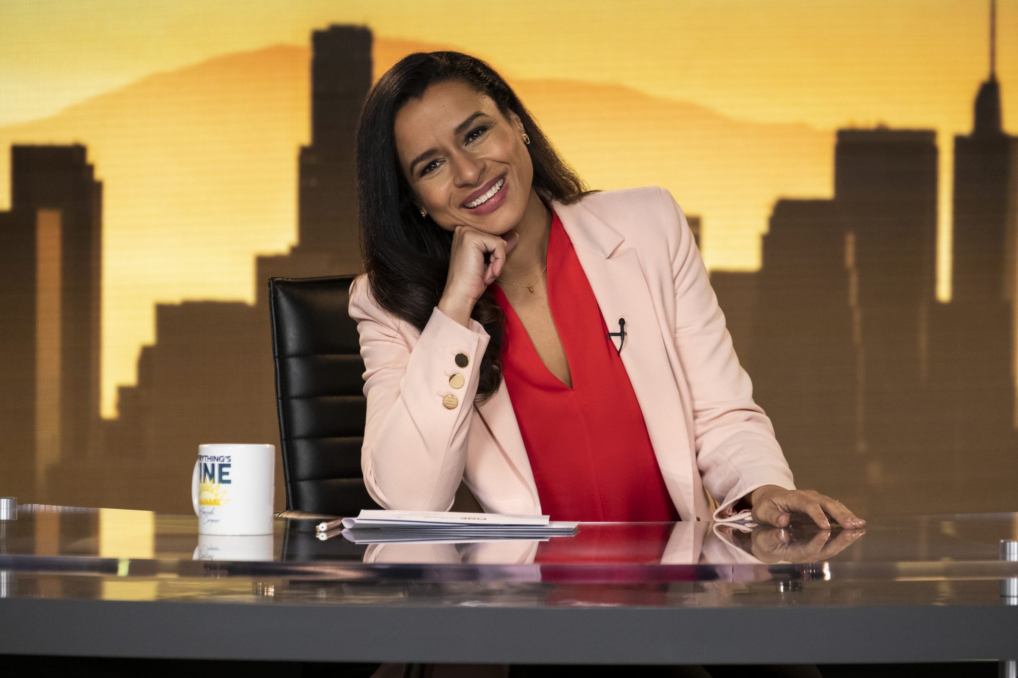 Sarah Cooper: Everything’s Fine 6 sc1