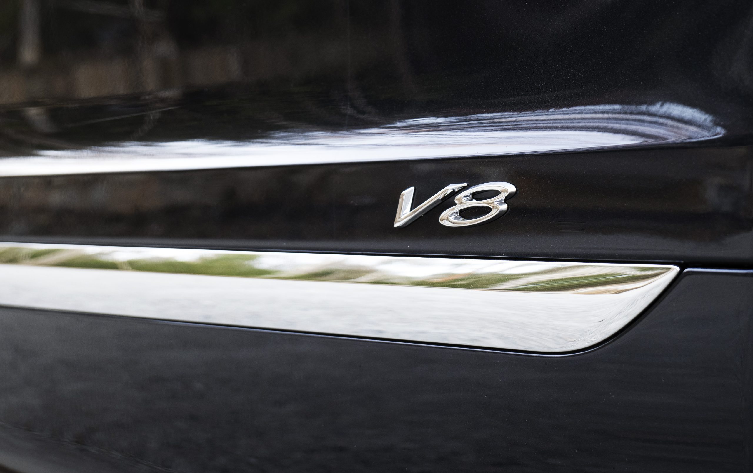 Bentley Bentayga V8 med Naim for Bentley 10 Bentley Bentayga V8 scaled 1