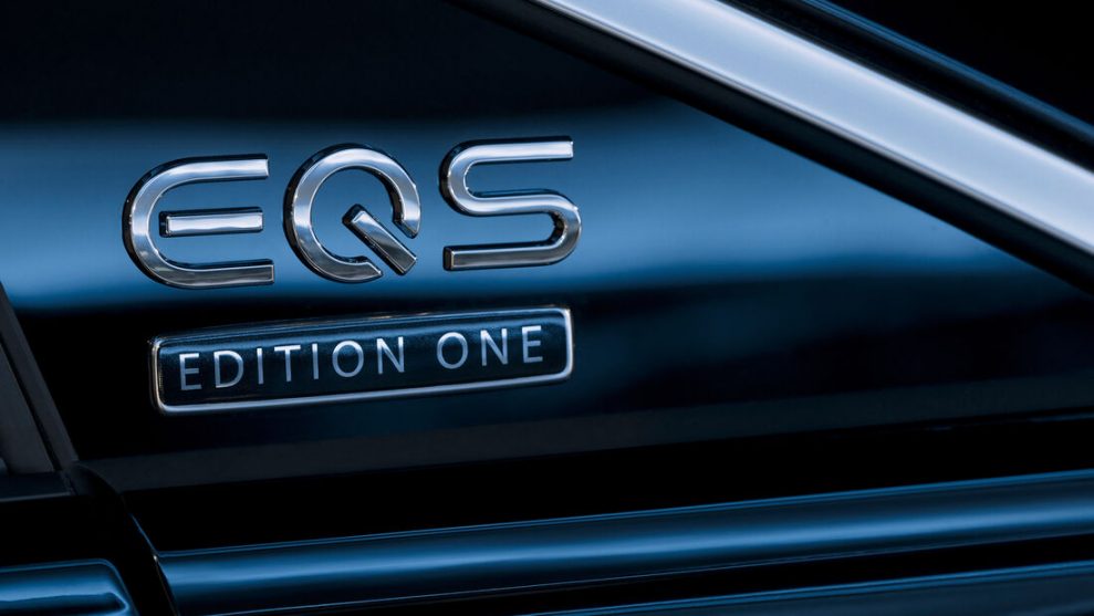 Mercedes EQS 12