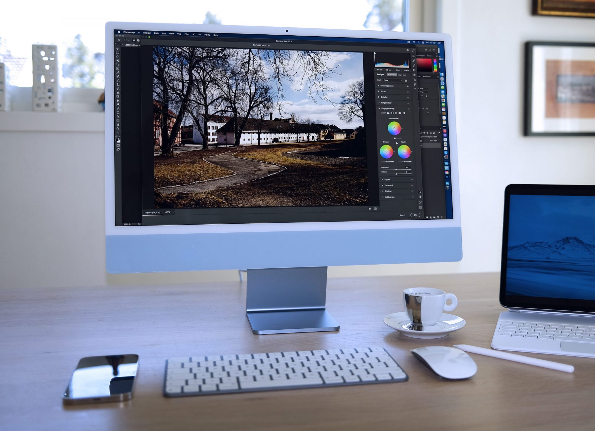 24 imac oppslag scaled 1