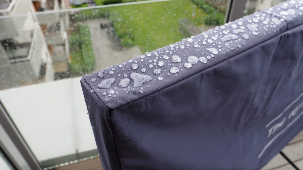 Samsung-Terrrace-rain-cover-close-scaled