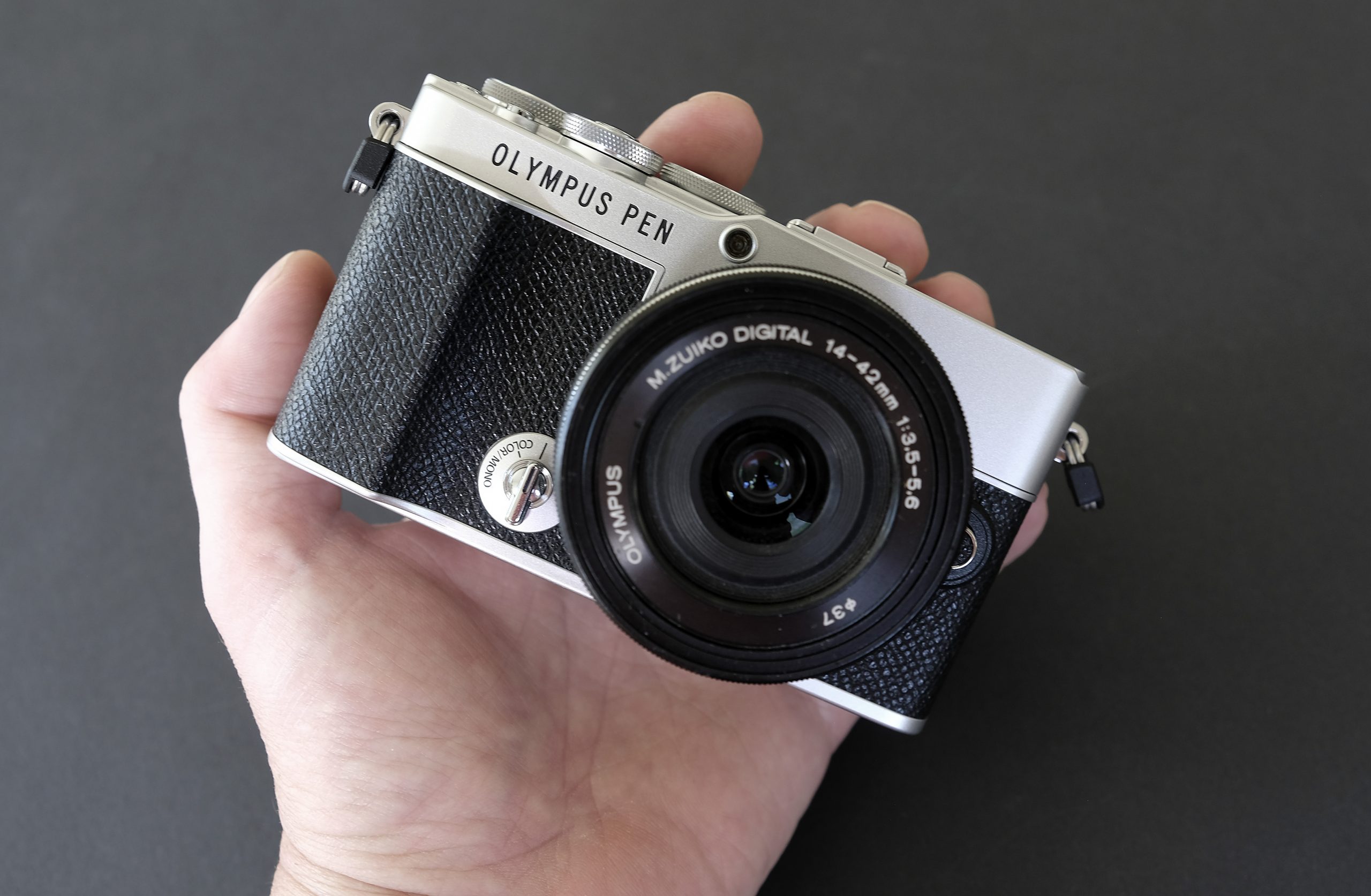 Olympus PEN E-P7 3 op4