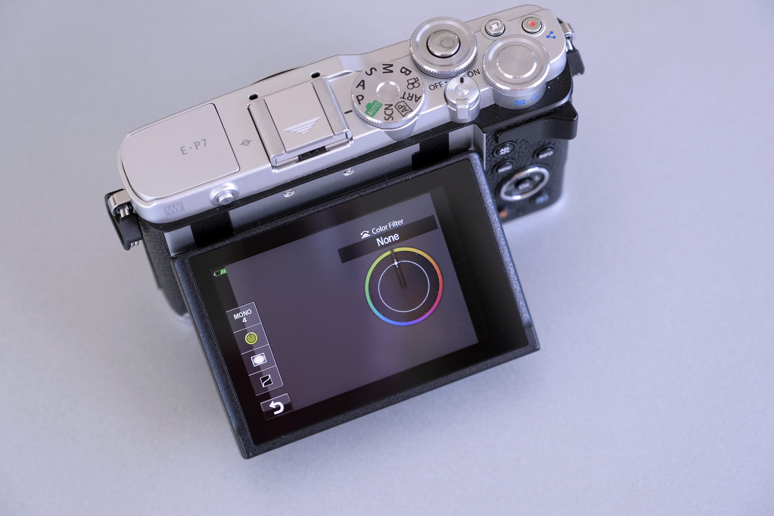 Olympus PEN E-P7 5 op6