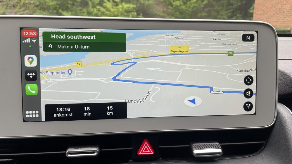 Hyundai Ioniq 5 CarPlay Google Maps