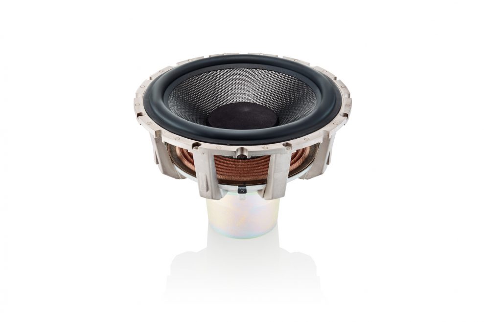 Low 801 D4 Bass Unit 3QTR View