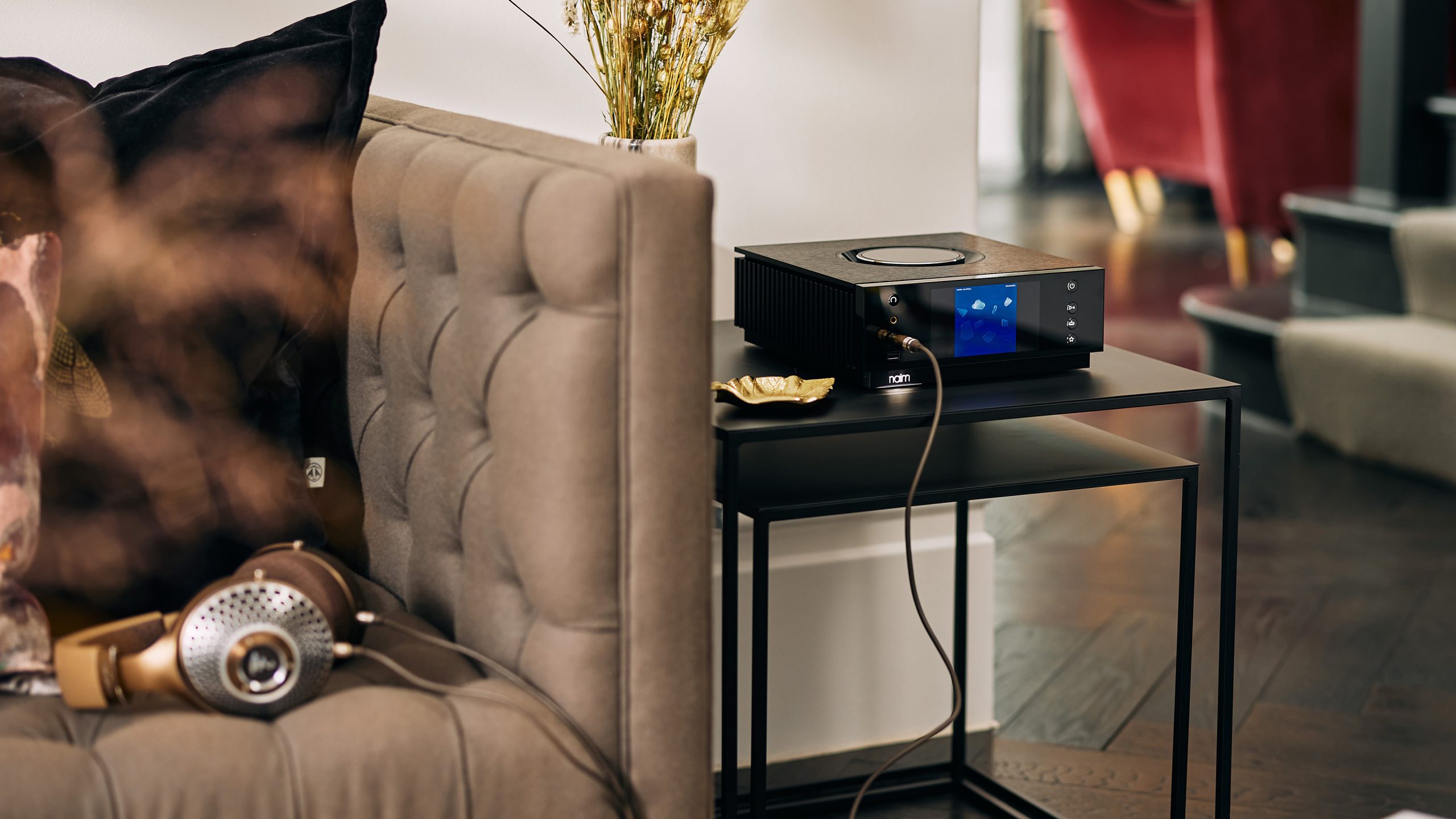 Naim Uniti Atom Headphone Edition 9 Naim Uniti Atom Headphone Edition - SPREAD(1)