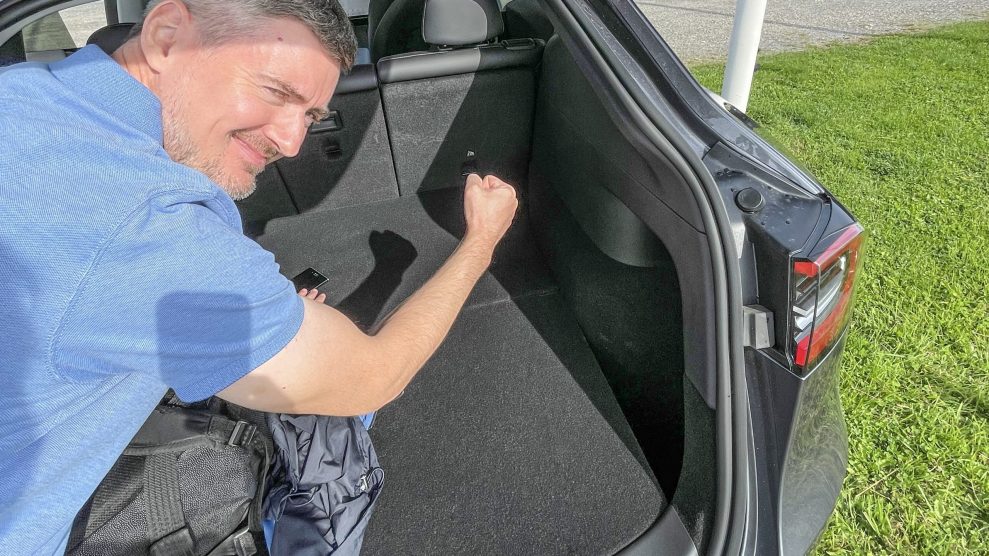 Tesla Model Y subwoofer