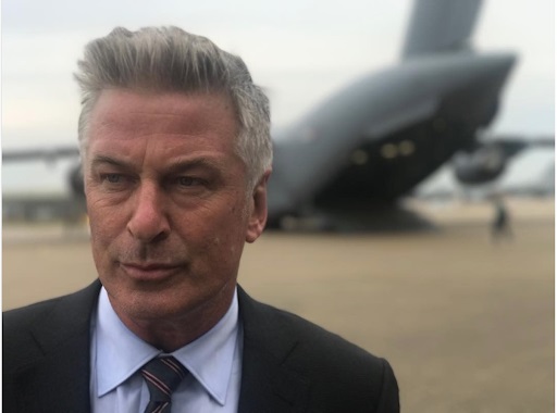 Alec Baldwin i skudepisode på filmsettet til Rust