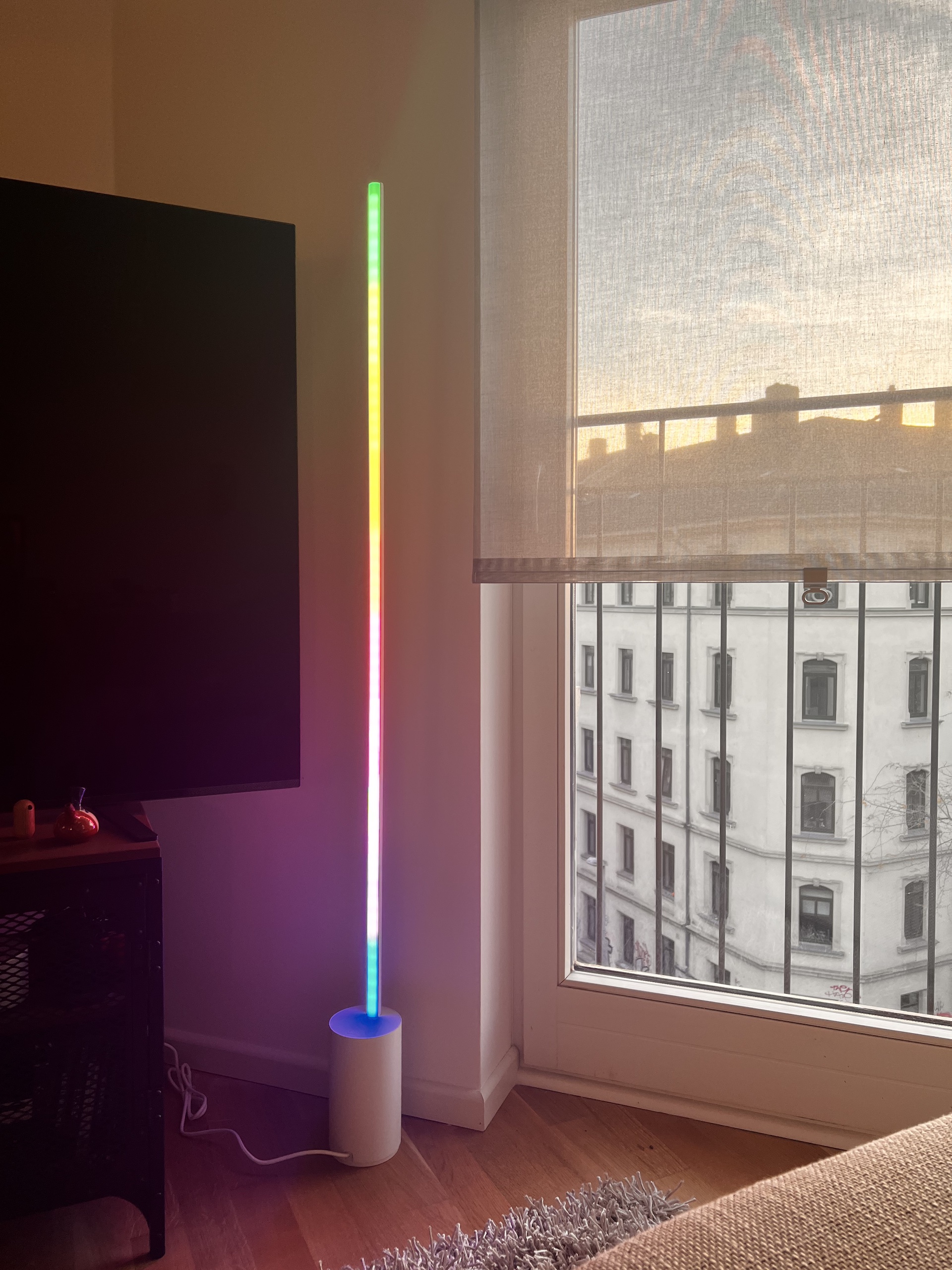 Philips Hue Signe Gradient gulvlampe 4 Hue Signe Gradient rum