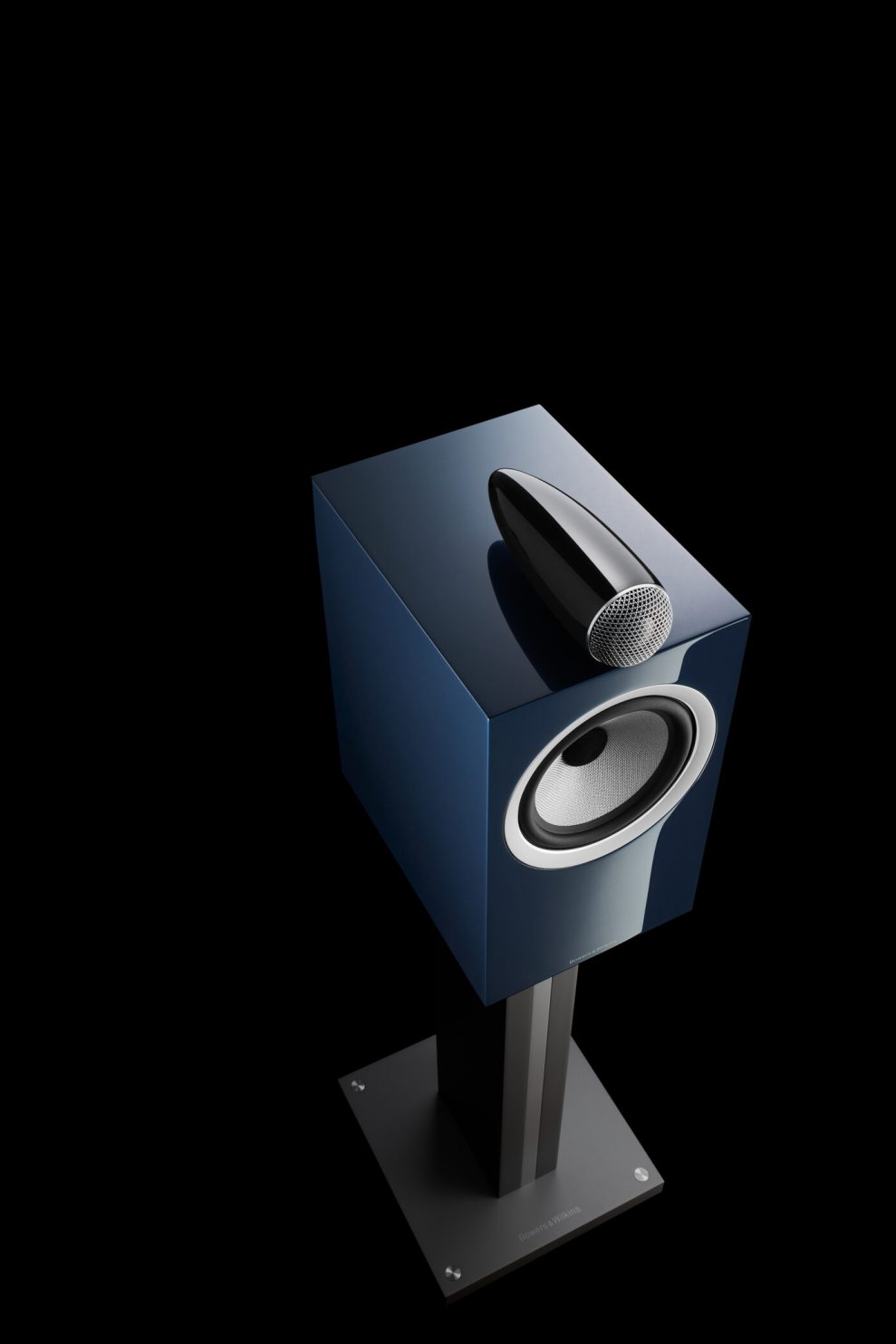 Bowers & Wilkins 702 og 705 Signature i Midnight Blue