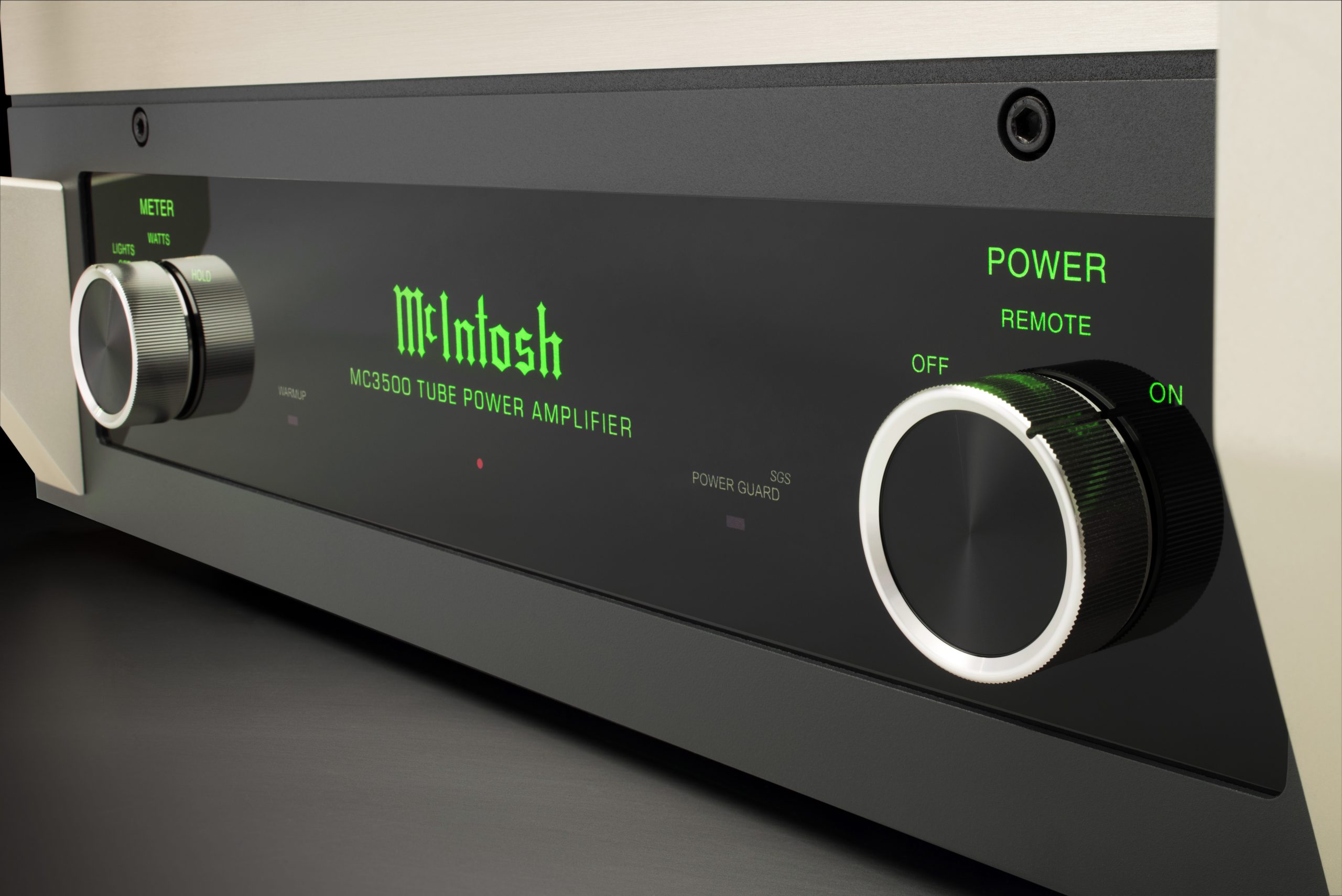 McIntosh MC3500 Mk II retro-rørforstærker 4 MC3500 Mk II Logo hi res scaled 1