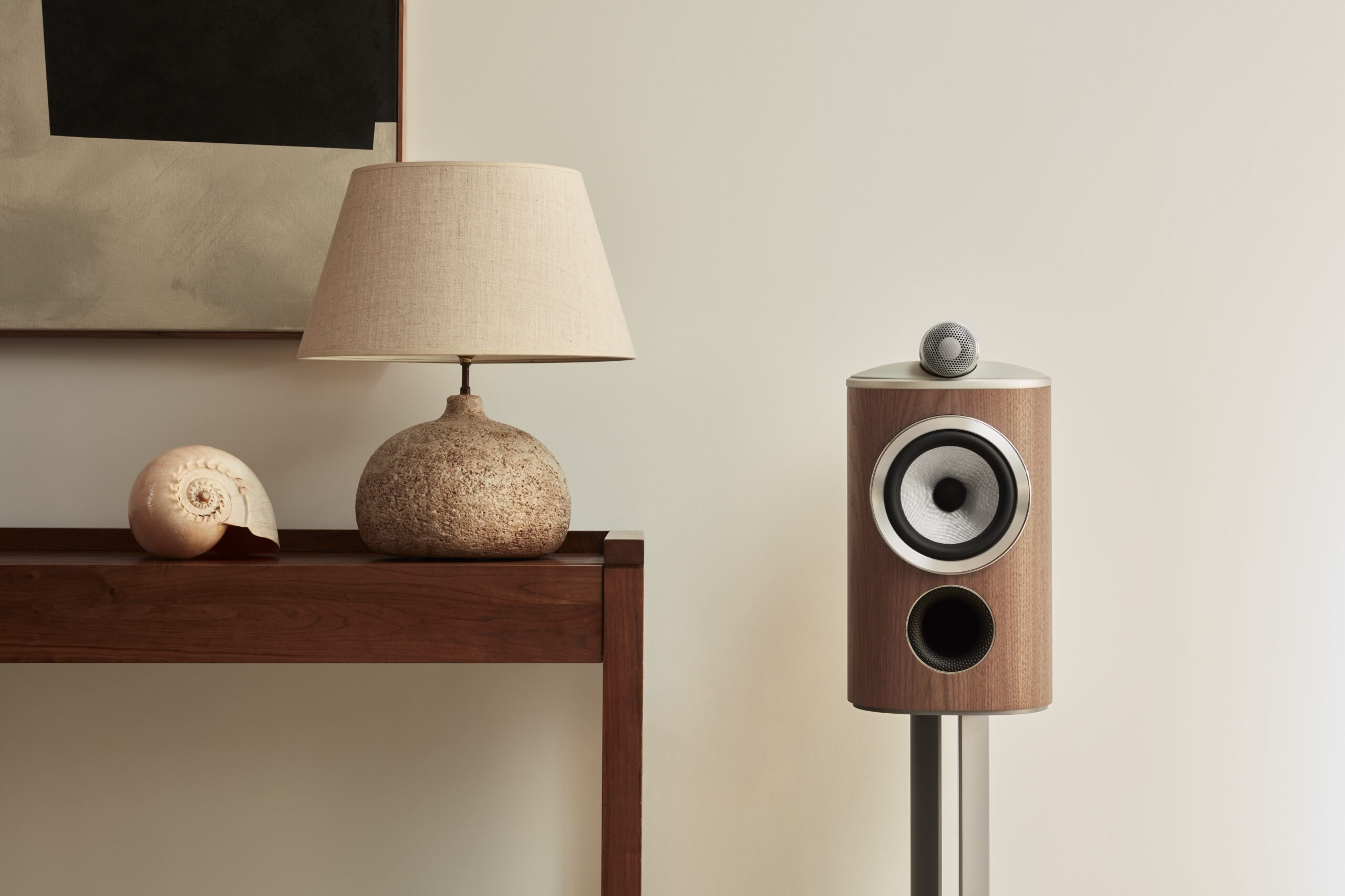 Bowers & Wilkins 805 D4 7 805 D4 Satin Walnut Picture Front Detail scaled 1