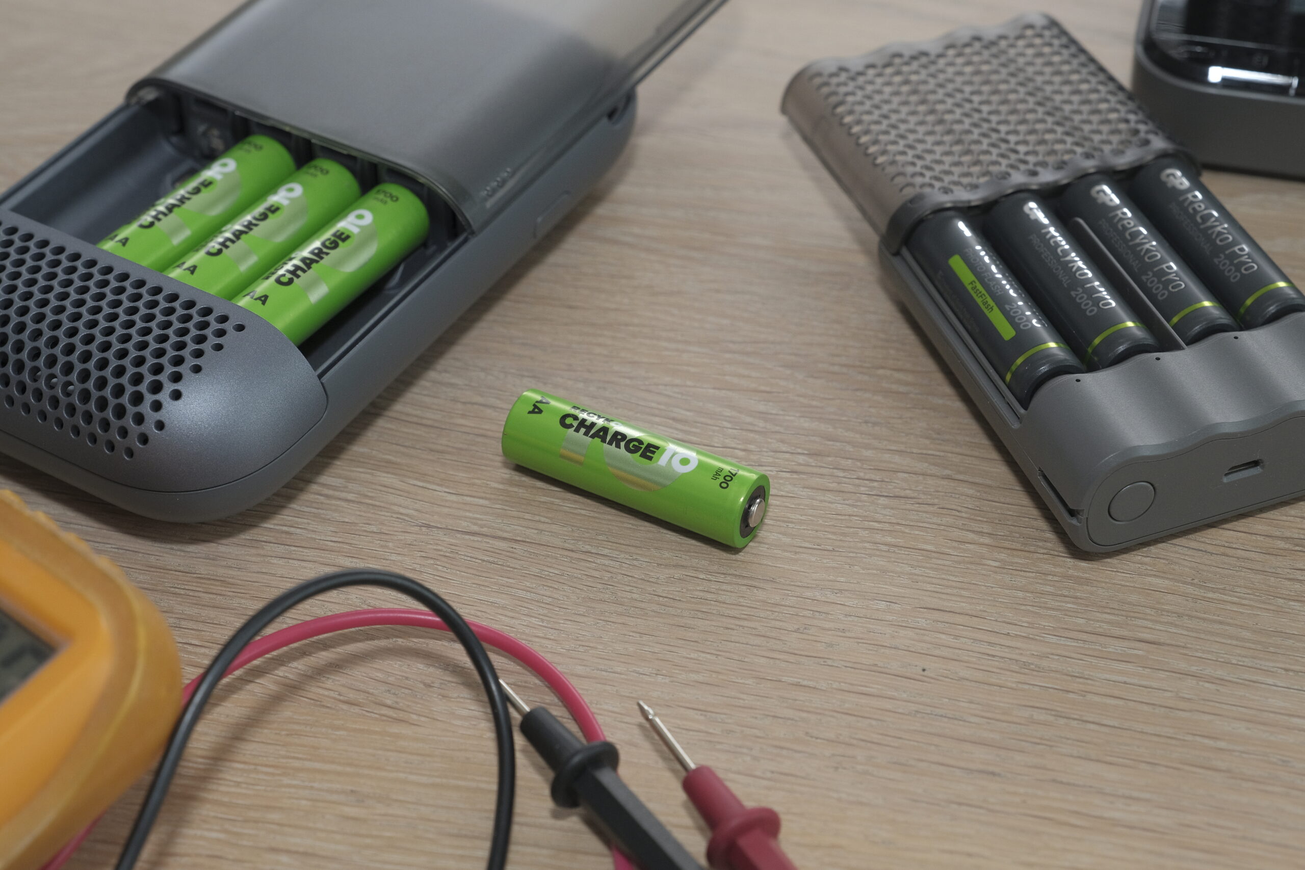 GP Batteries ReCyko Pro 5 Charge 10 batterier scaled 1