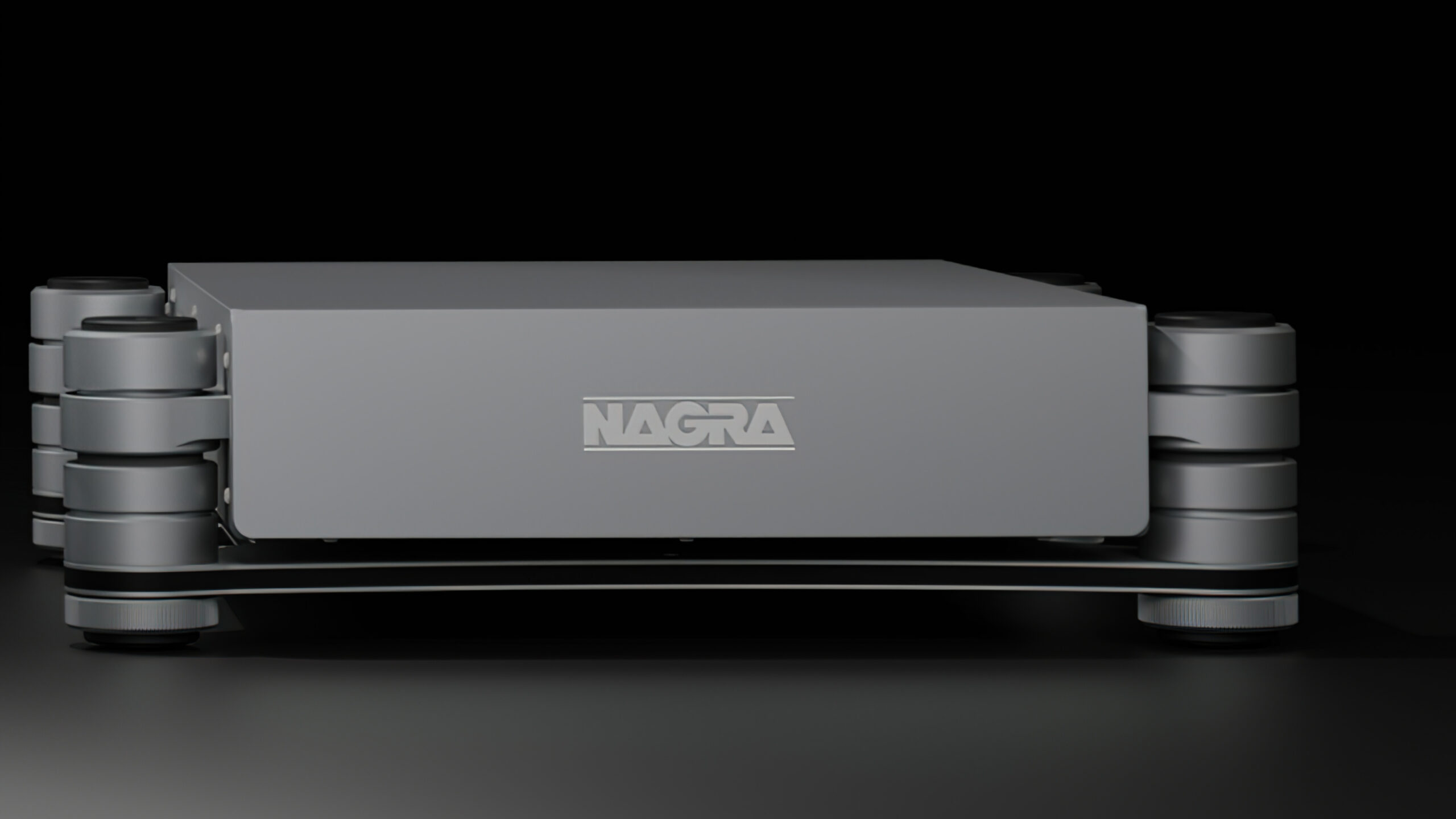 Nagra fejrer 70 år med svimlende dyr pladespiller 6 Nagra Reference turntable power supply scaled 1