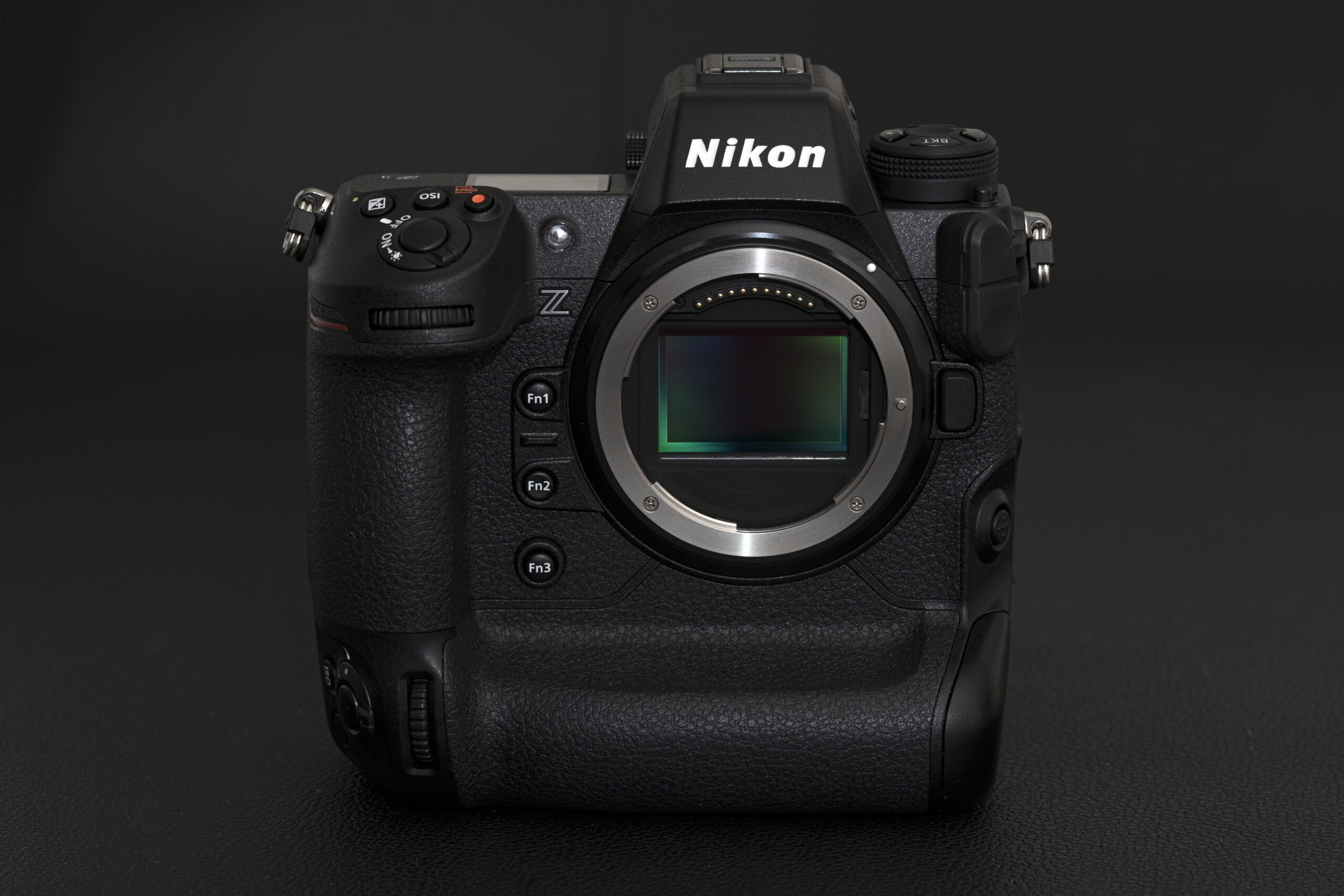 Nikon Z9 front scaled 1