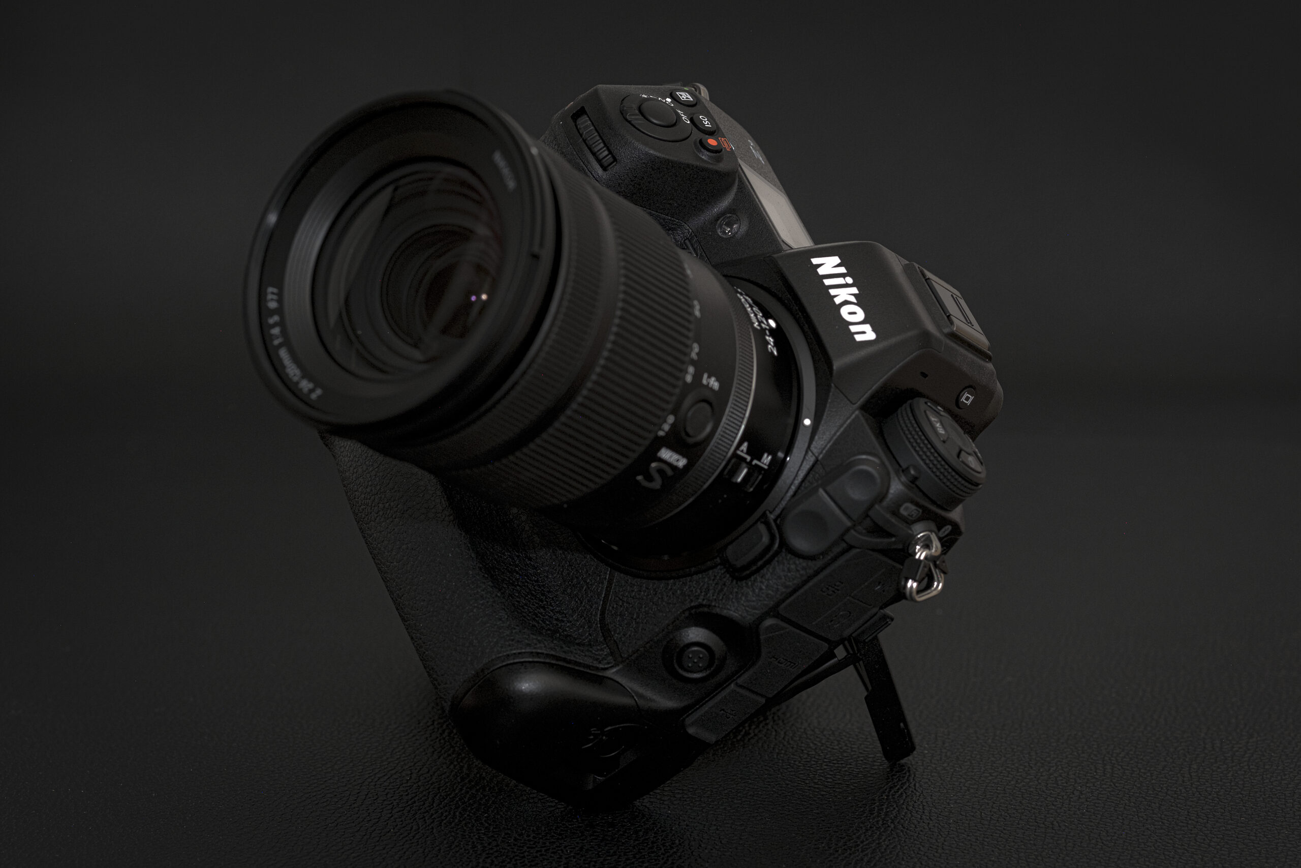 Nikon Z9 oppslag scaled 1