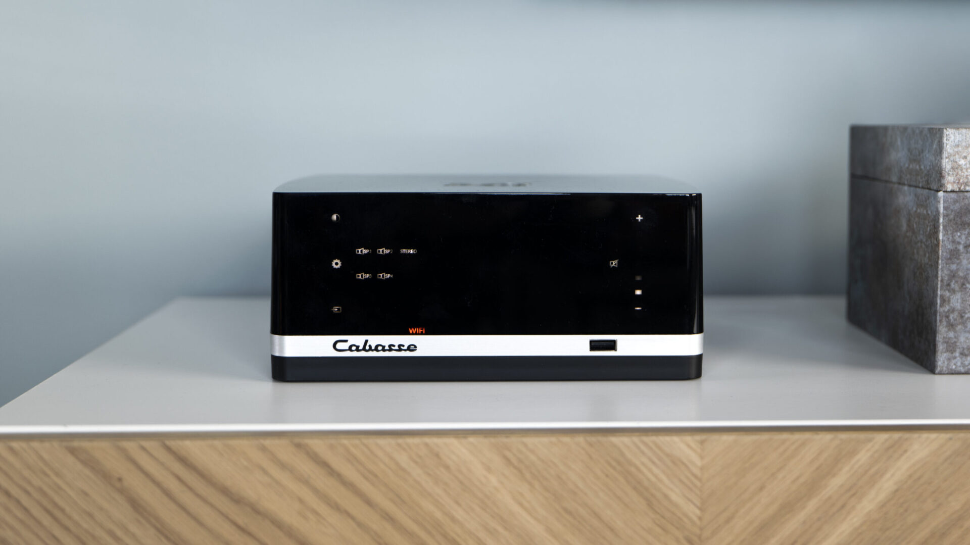 Cabasse Stream Amp