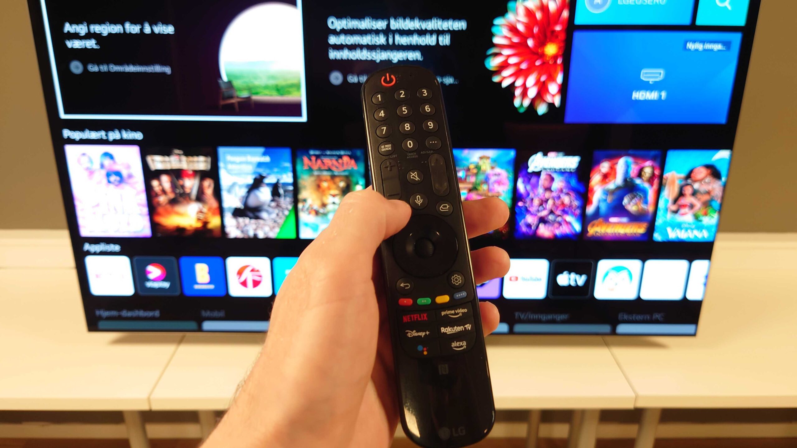 LG OLED G2 Magic Remote LG OLED G2 Magic Remote