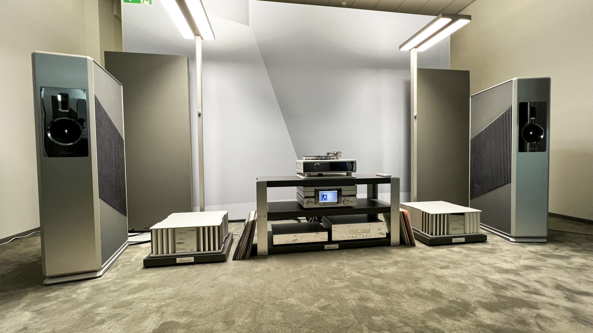 High End 2022: Burmester 218 og 216