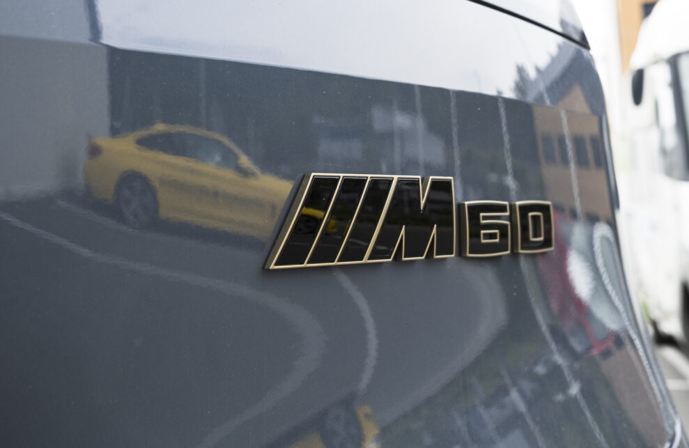 BMW ix M60 logo