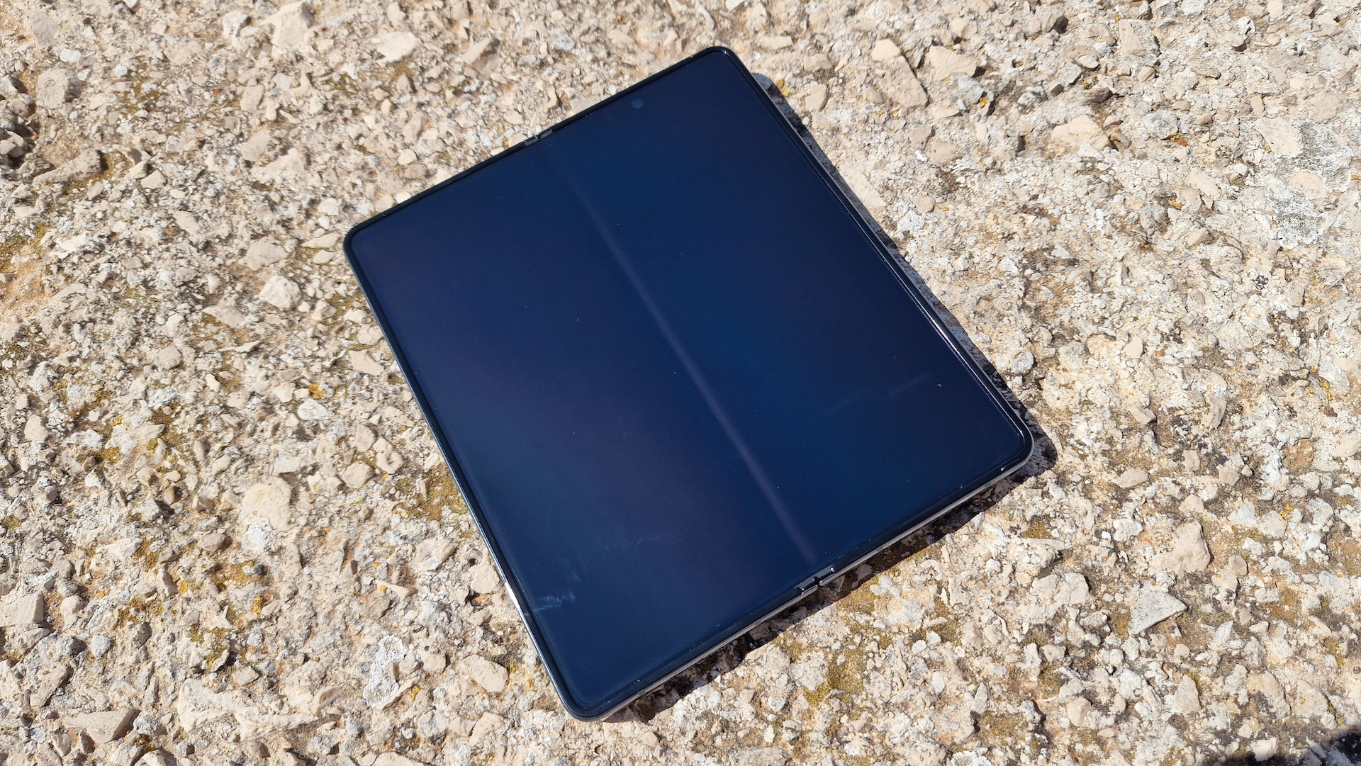 Samsung GalaxyZFold4 skaermfold Samsung Galaxy Z Fold 4