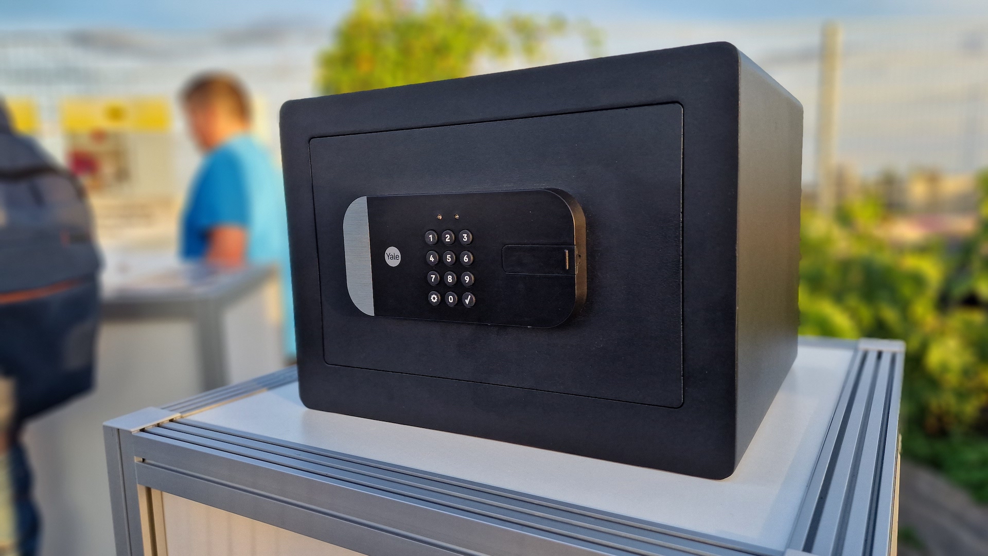 Yale SmartSafe Yale SmartSafe